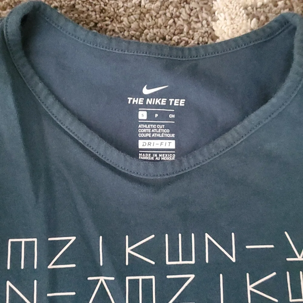 Nike bundle - Picture 7 of 8